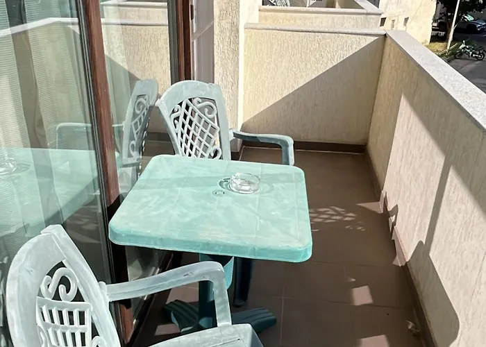 - Self Check-in * Mangalia